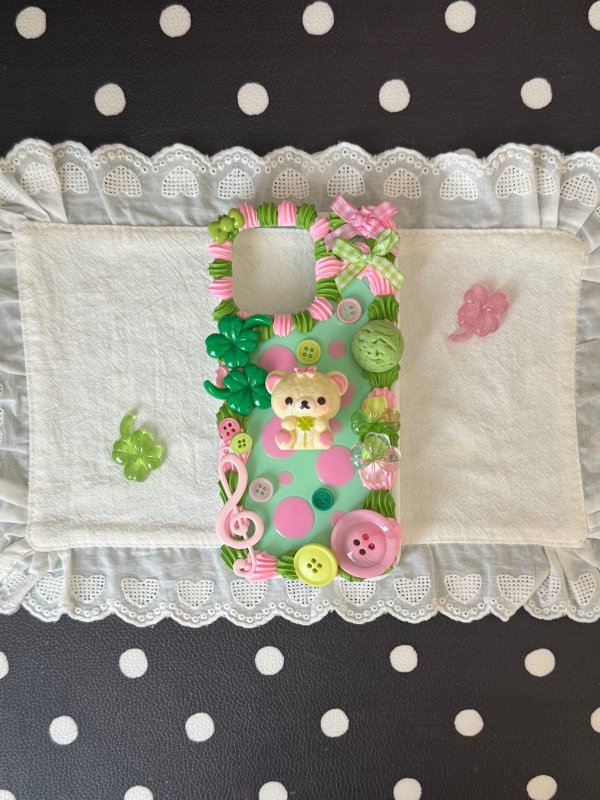 Clover Green Bear Phone Case