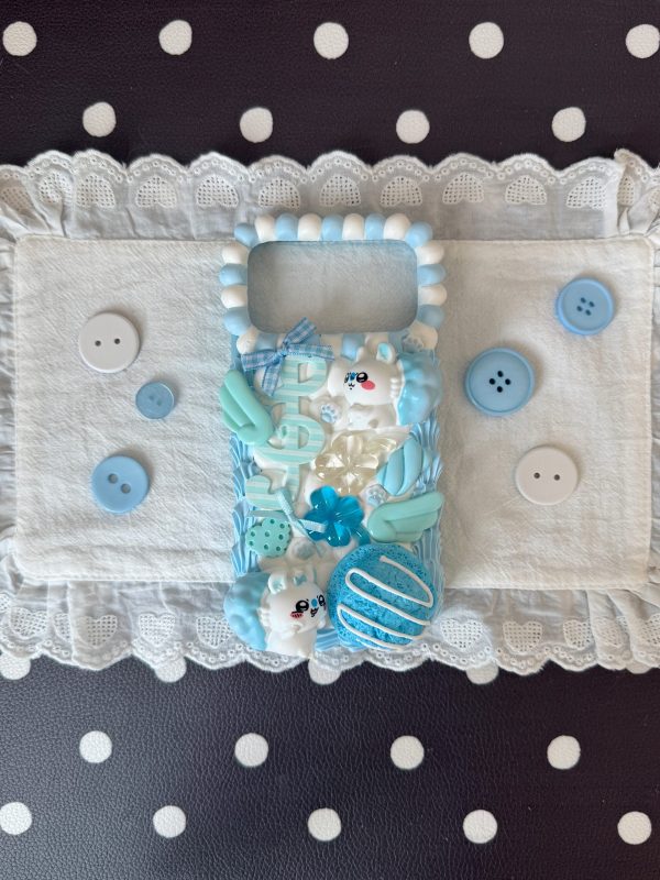 Blue Flying Squirrel Decoden Phone Case