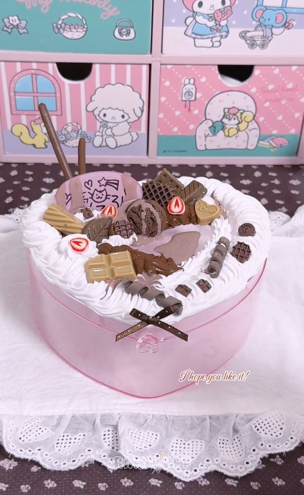 微信图片_20260822203556_3195_4 Chocolate Cake Jewelry Box